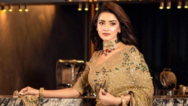 বাংলাদেশে নিজেকে নিরাপদ মনে করি না: তানজিন তিশা 